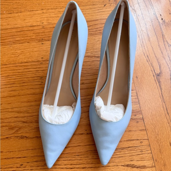 Khaite The River Pump in Baby Blue 38 / US 8 - Picture 4 of 5